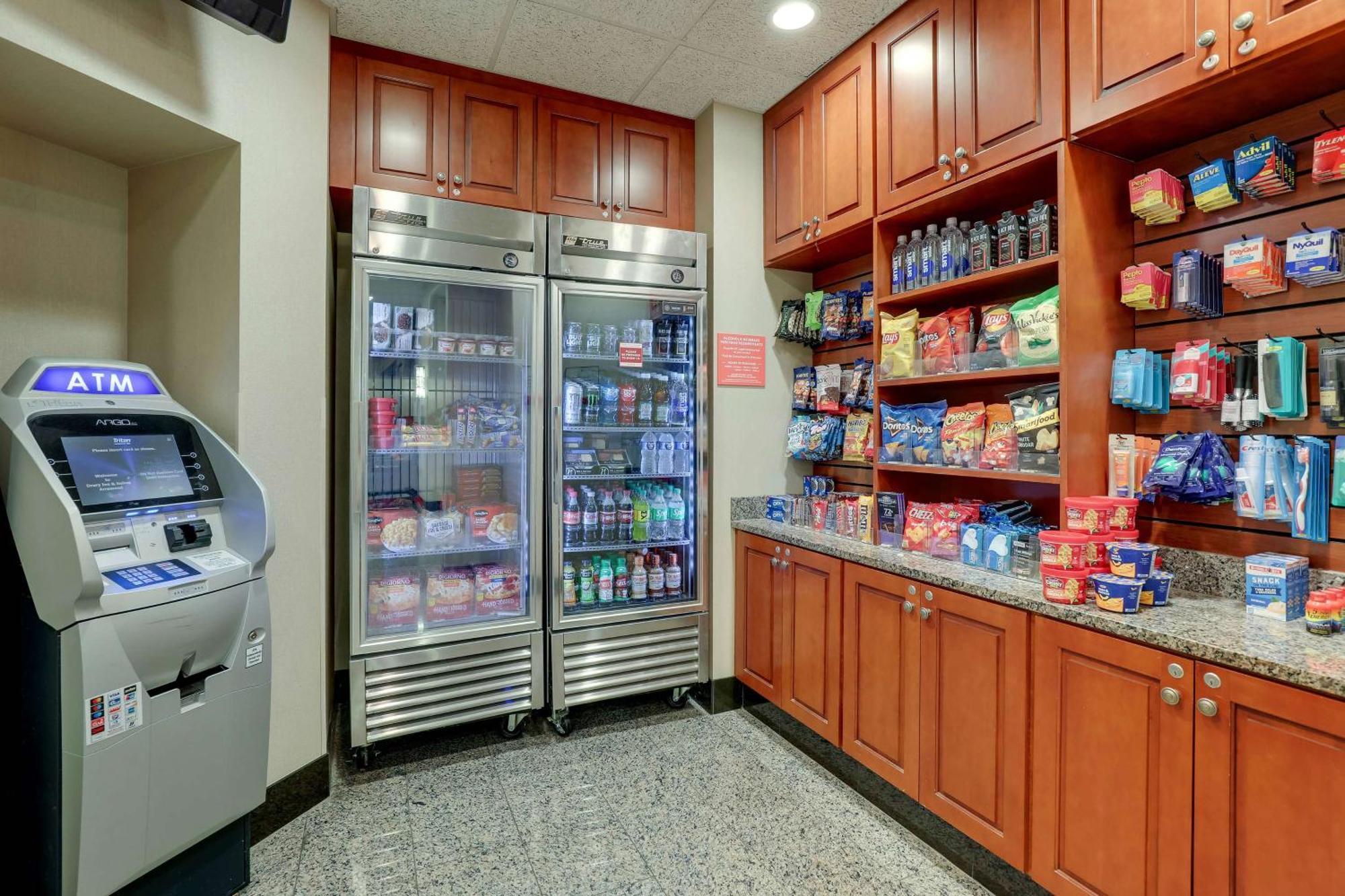 Drury Inn & Suites Charlotte Arrowood Экстерьер фото